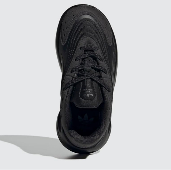 Adidas Original Ozelia Kids Shoes size 3 - Picture 3 of 7